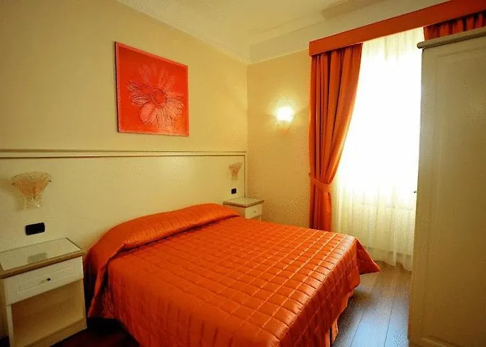 Hotel Biancagiulia 3*